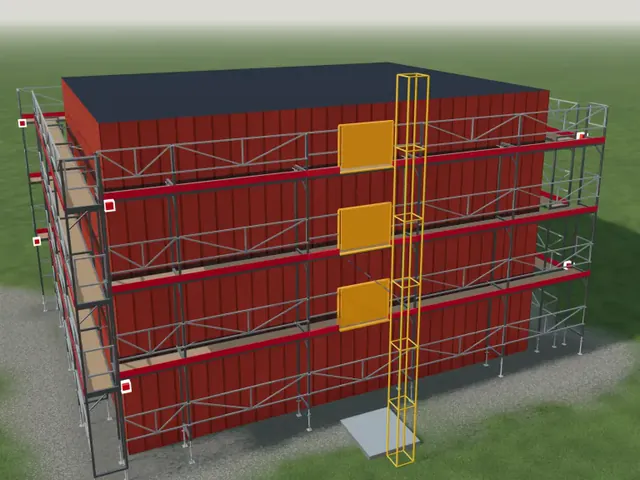 House with scaffolding and a hoist on the long side